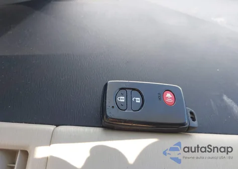 2013 Toyota Prius V Three z USA, uszkodzony, nr VIN JTDZN3EU0D3283641